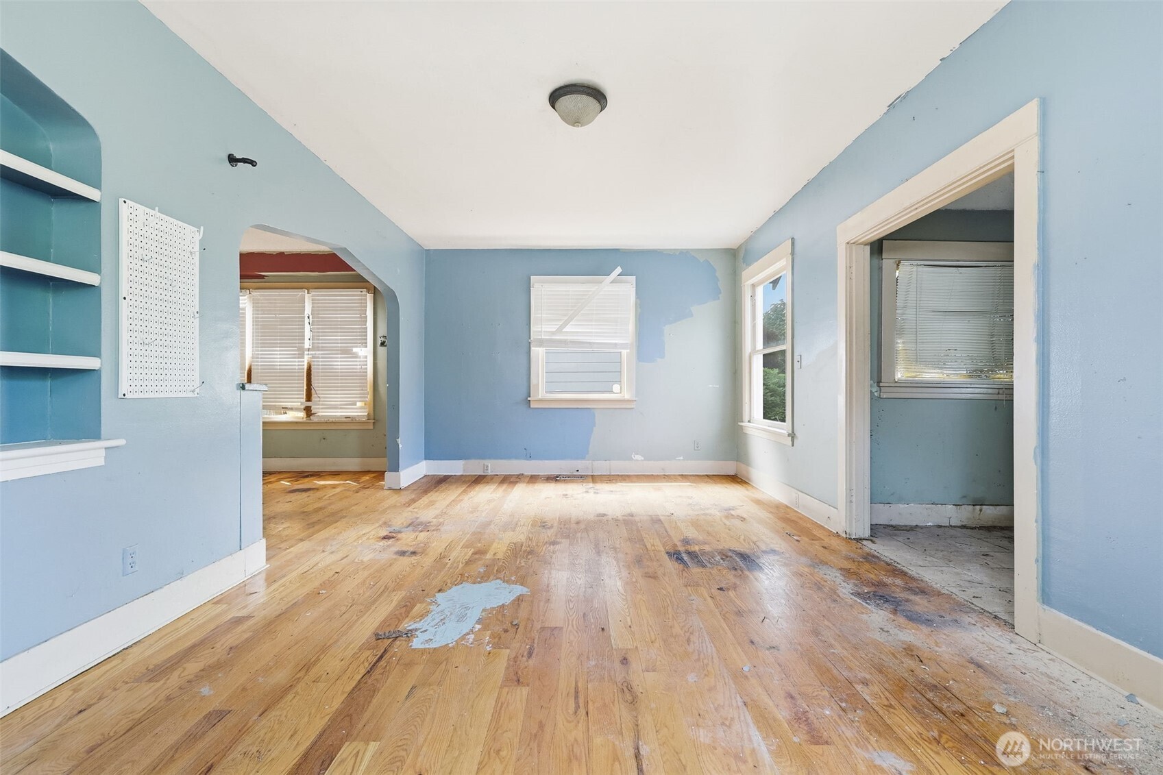 2511 Maple Street Property Photo 6