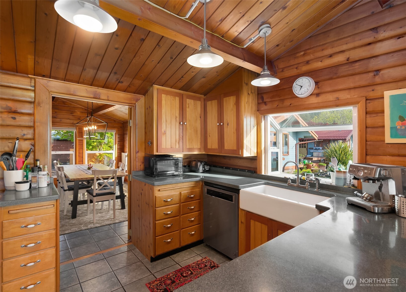 26190 N Highway 101 Property Photo 12