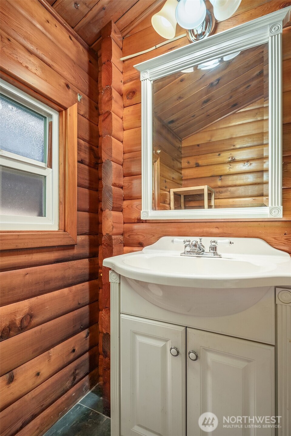 26190 N Highway 101 Property Photo 26