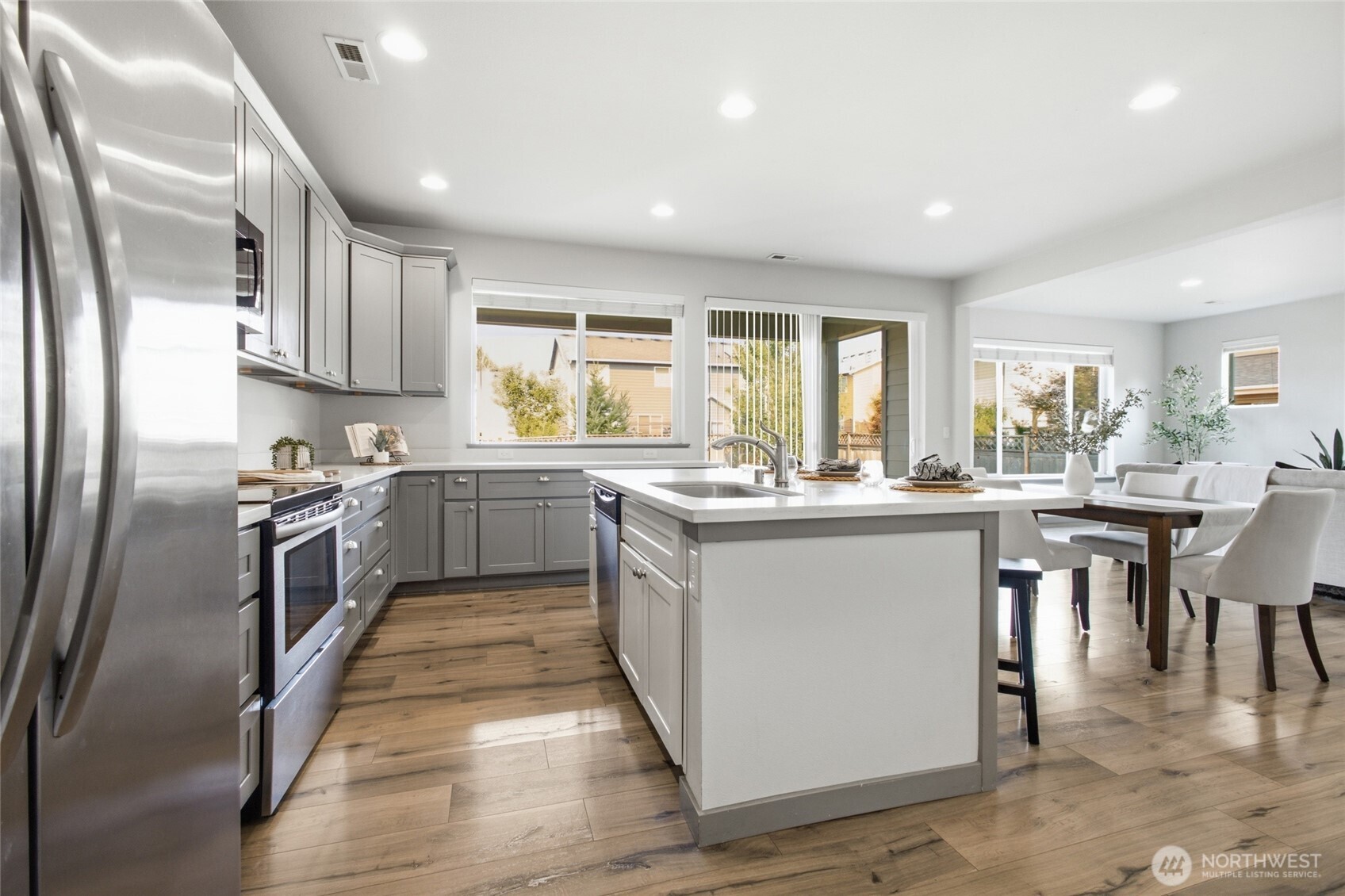 5511 Parquet Way Property Photo 9
