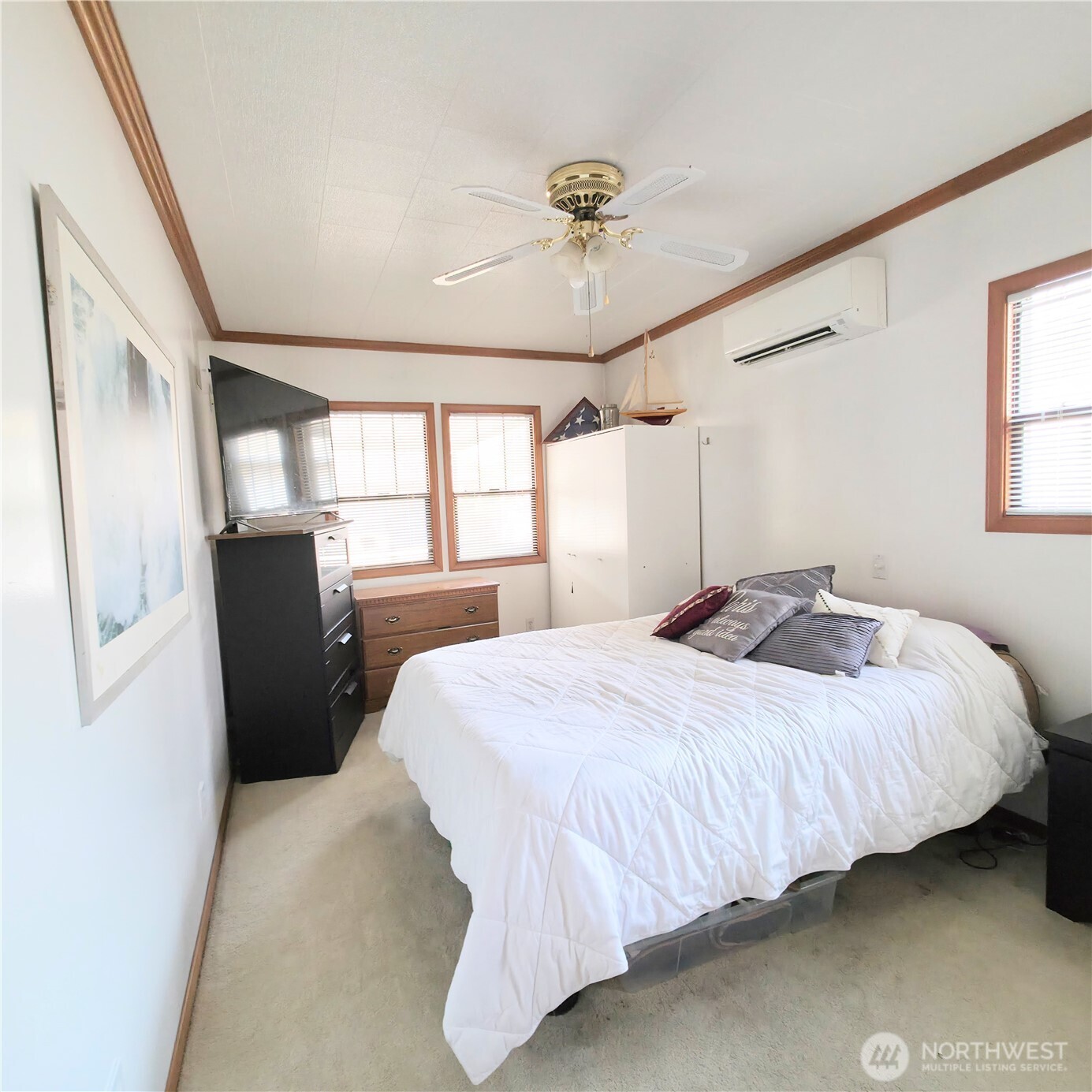 723 5th Avenue Property Photo 8