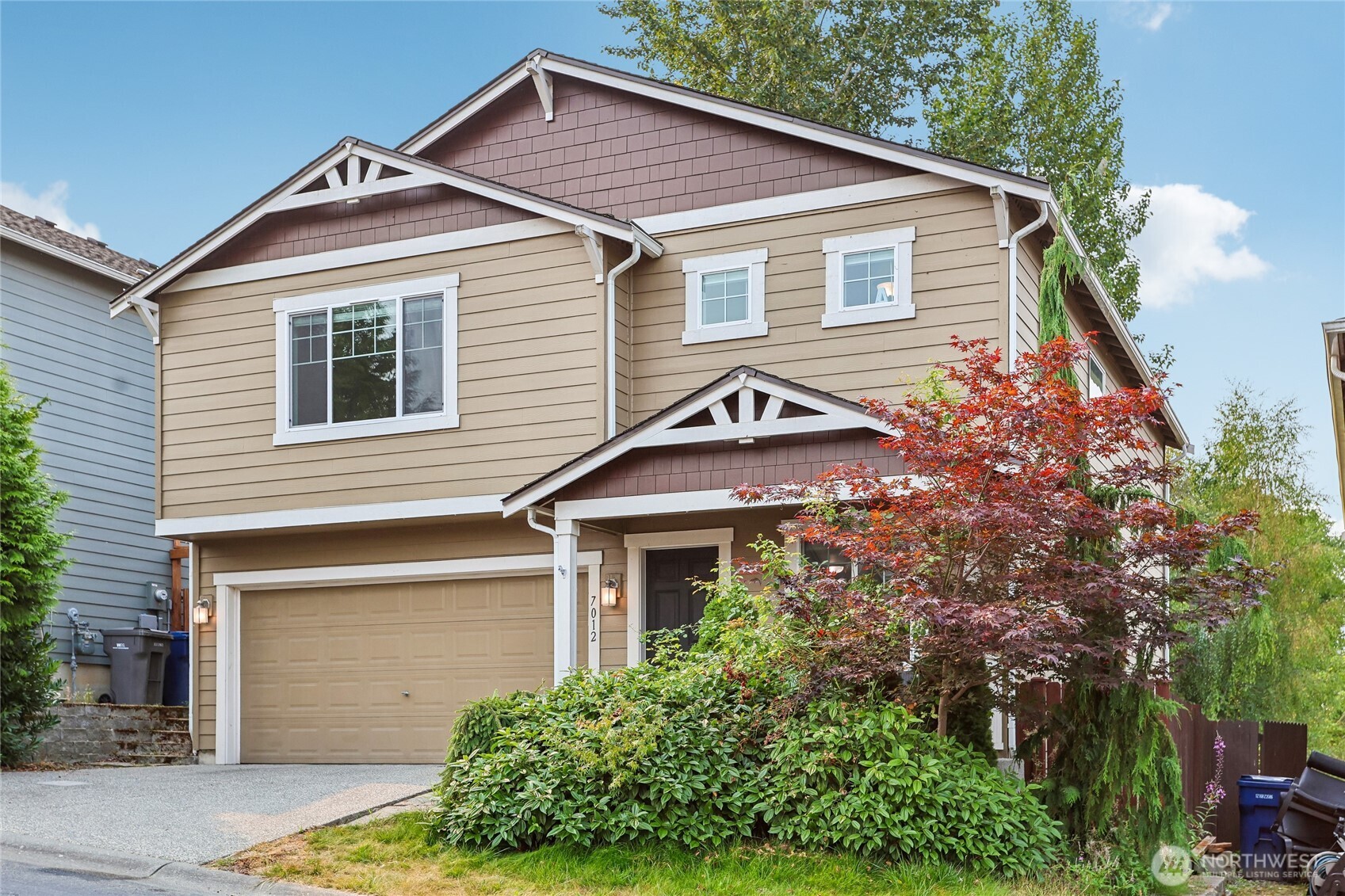 7012 18th Place Property Photo 1