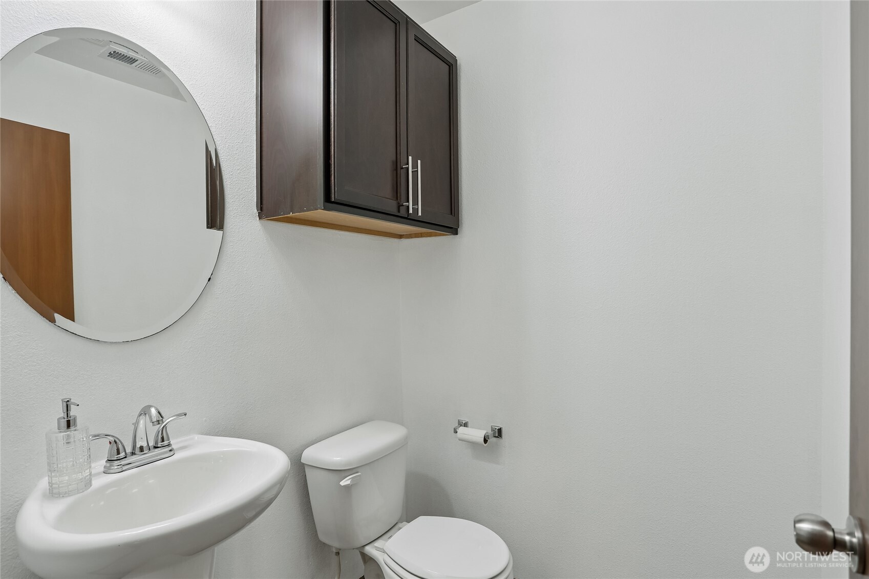 7012 18th Place Property Photo 12