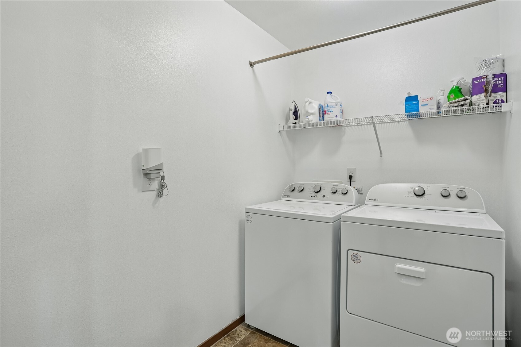 7012 18th Place Property Photo 16