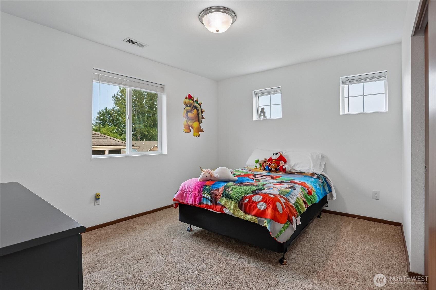7012 18th Place Property Photo 19