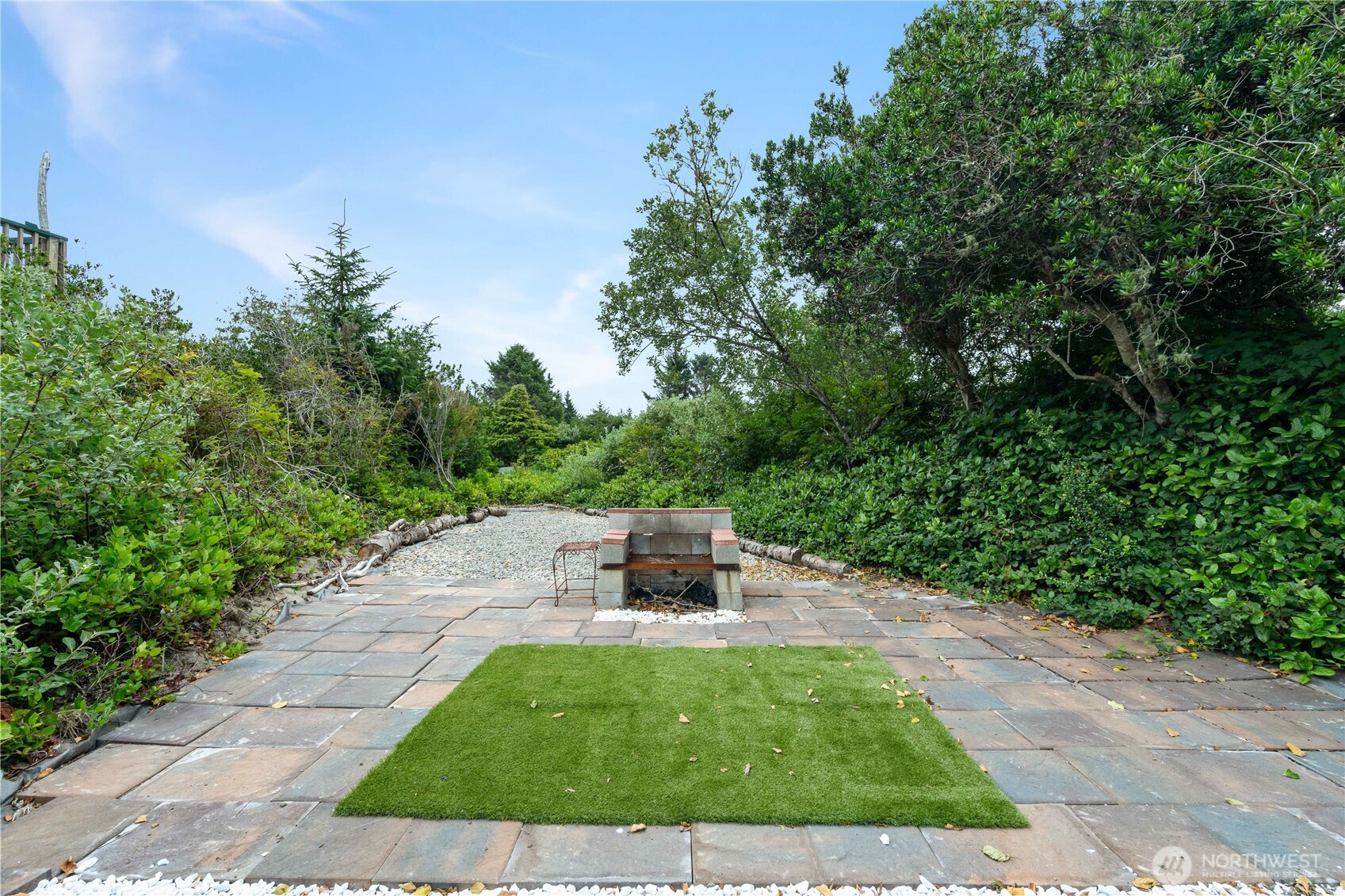 363 Geoduck Loop Property Photo 6