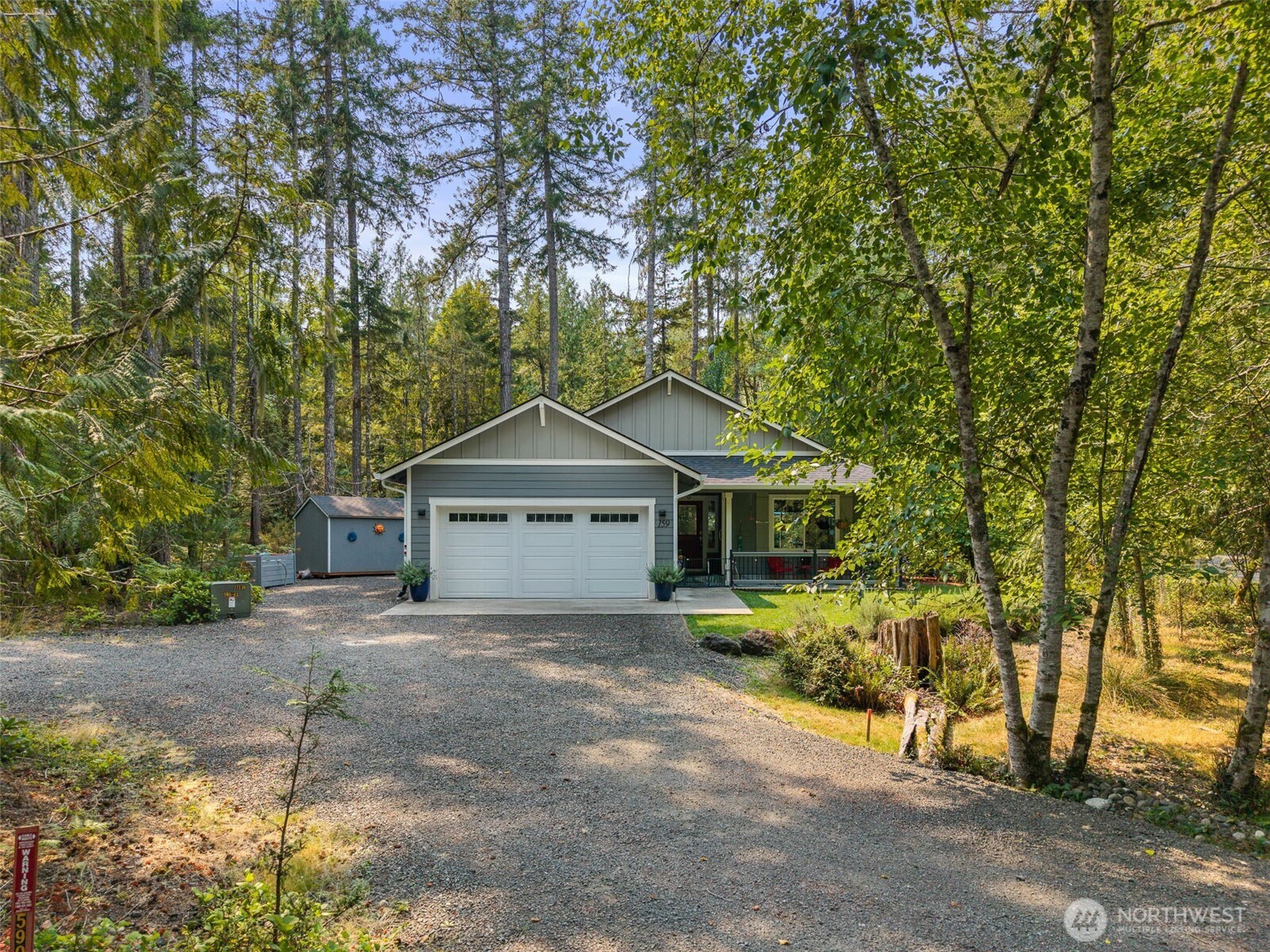 159 E Nantucket Road Property Photo 1