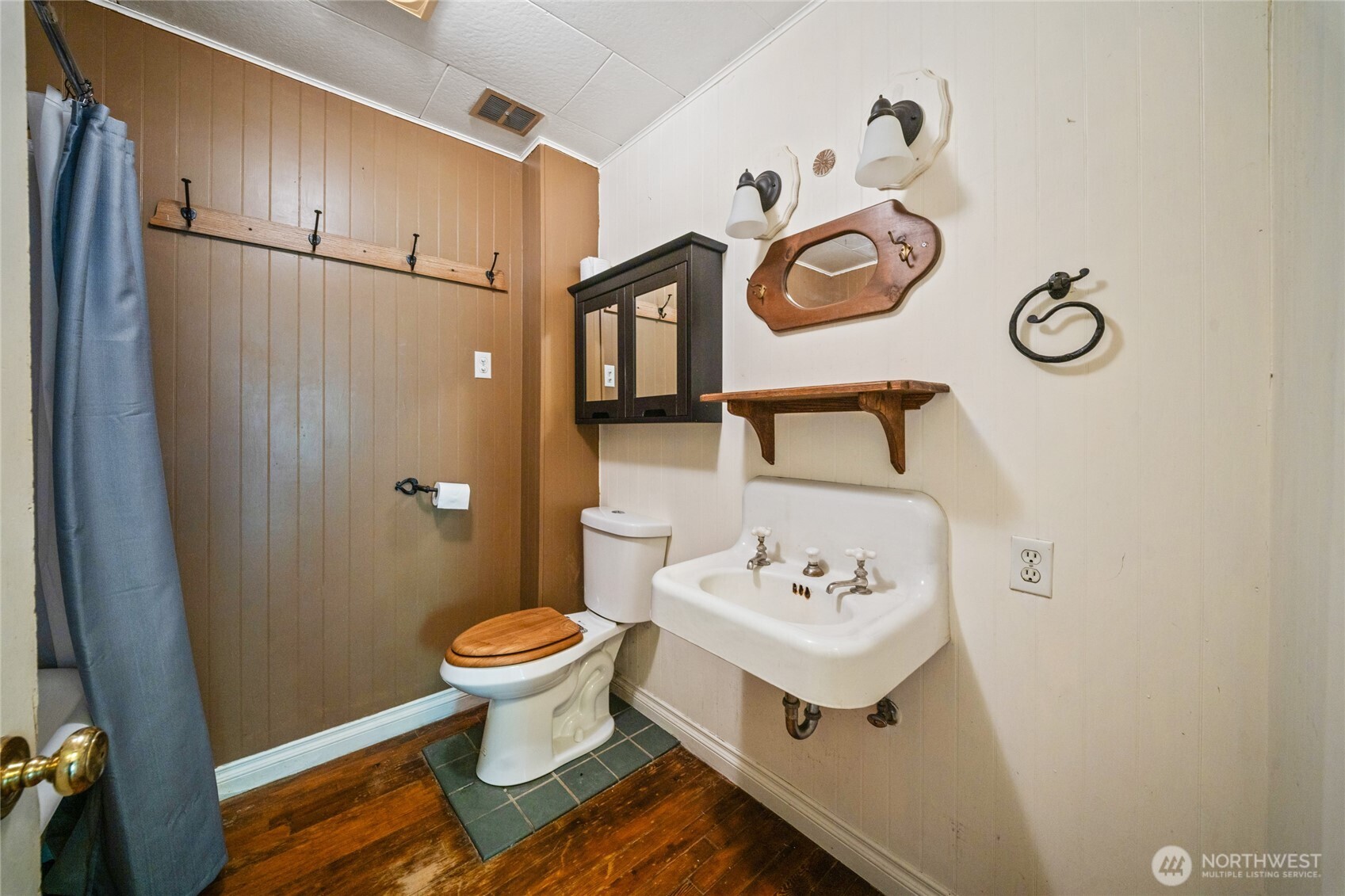 232 Lark Street Property Photo 19