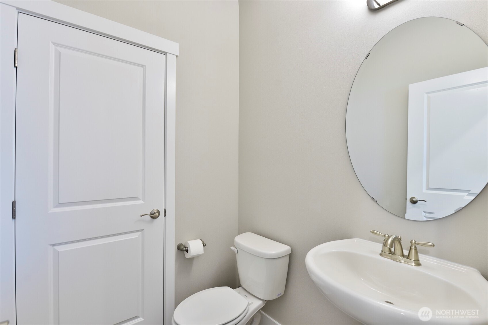 15124 87th Place Property Photo 5