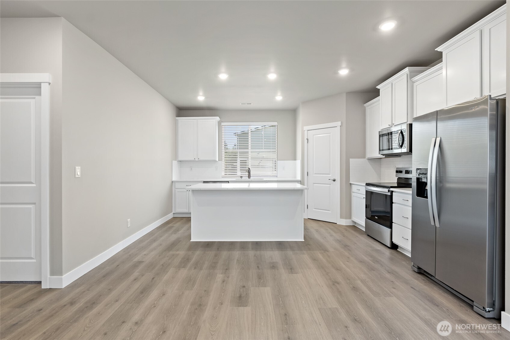 15124 87th Place Property Photo 8