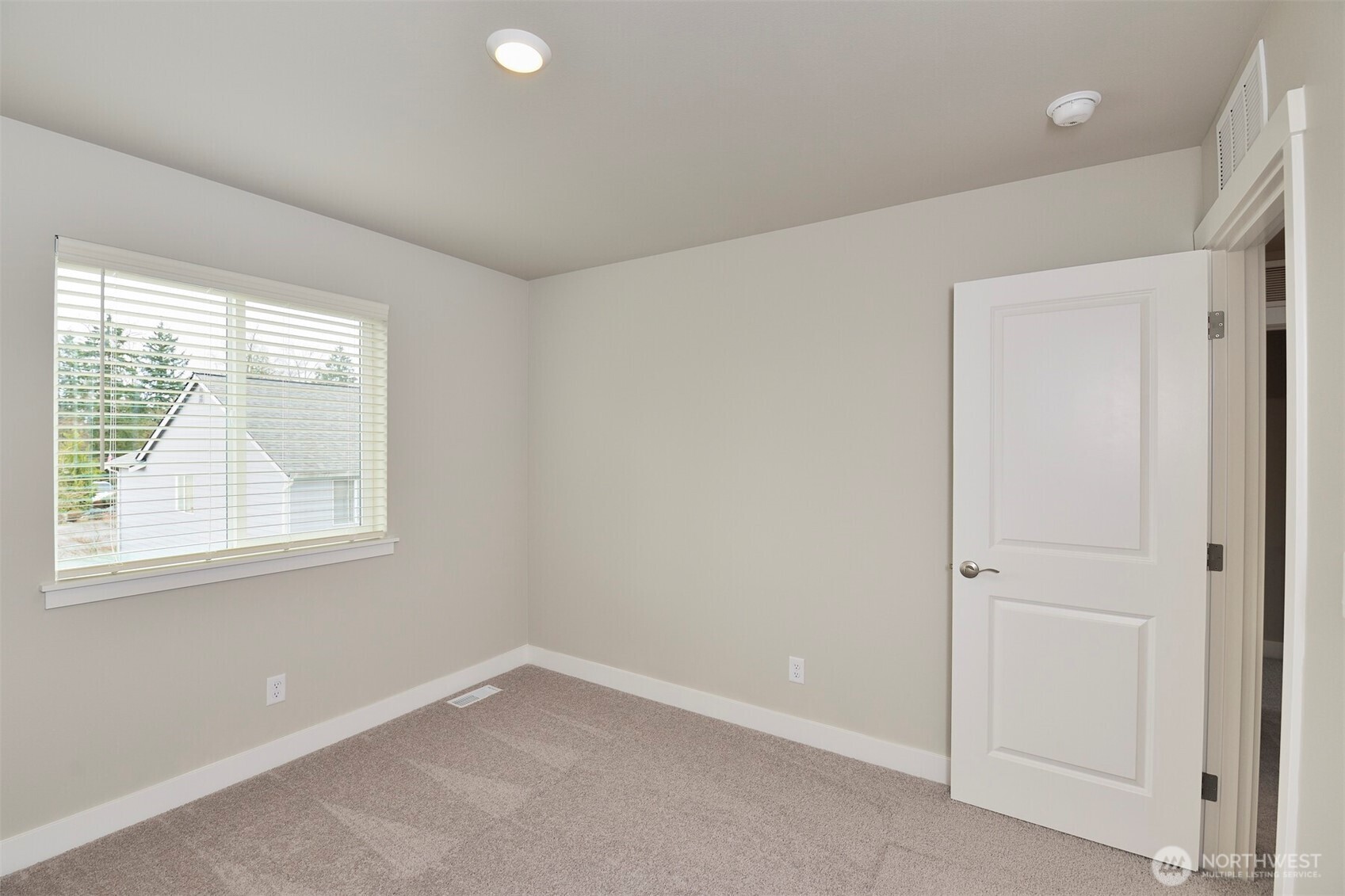 15124 87th Place Property Photo 13