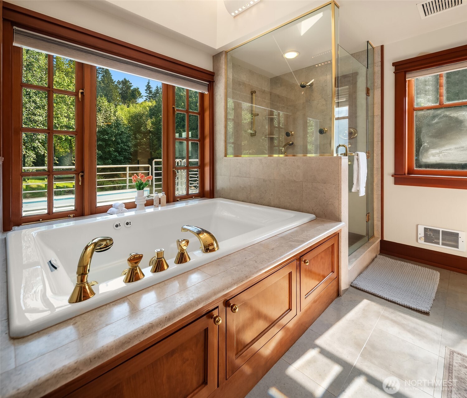 16075 Crescent Drive Property Photo 17