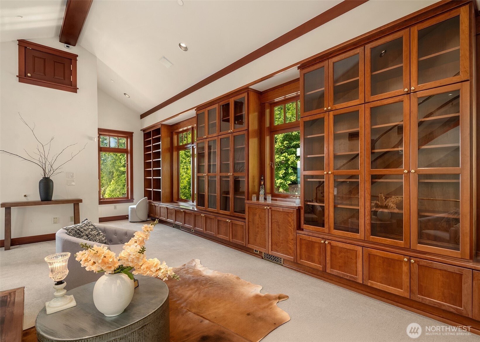 16075 Crescent Drive Property Photo 19