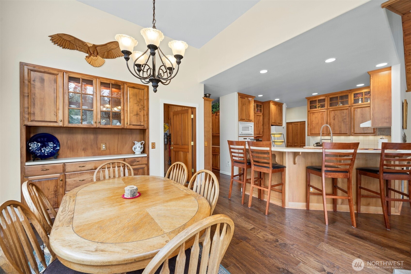 7630 Bear Ridge Way Property Photo 8
