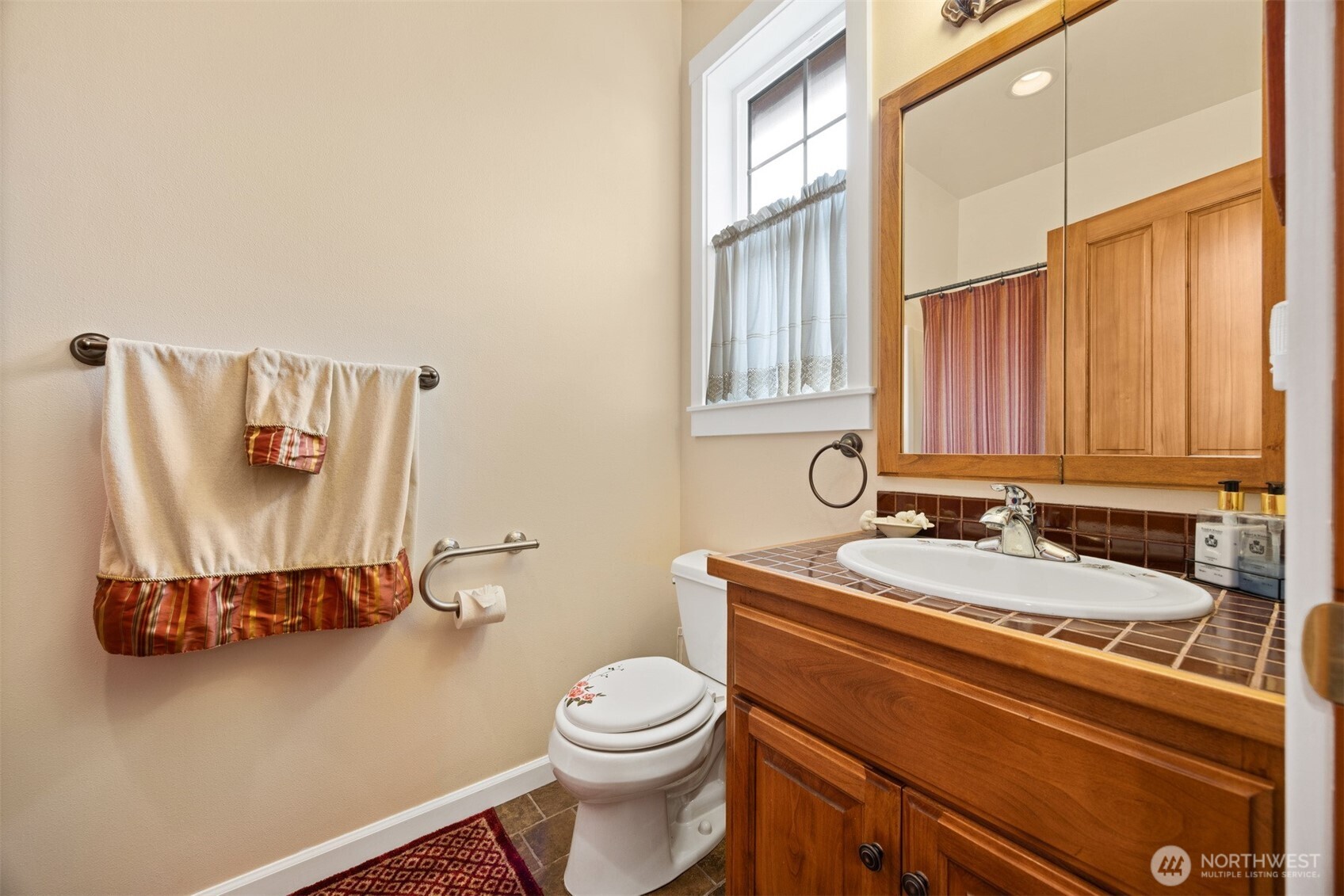 7630 Bear Ridge Way Property Photo 13