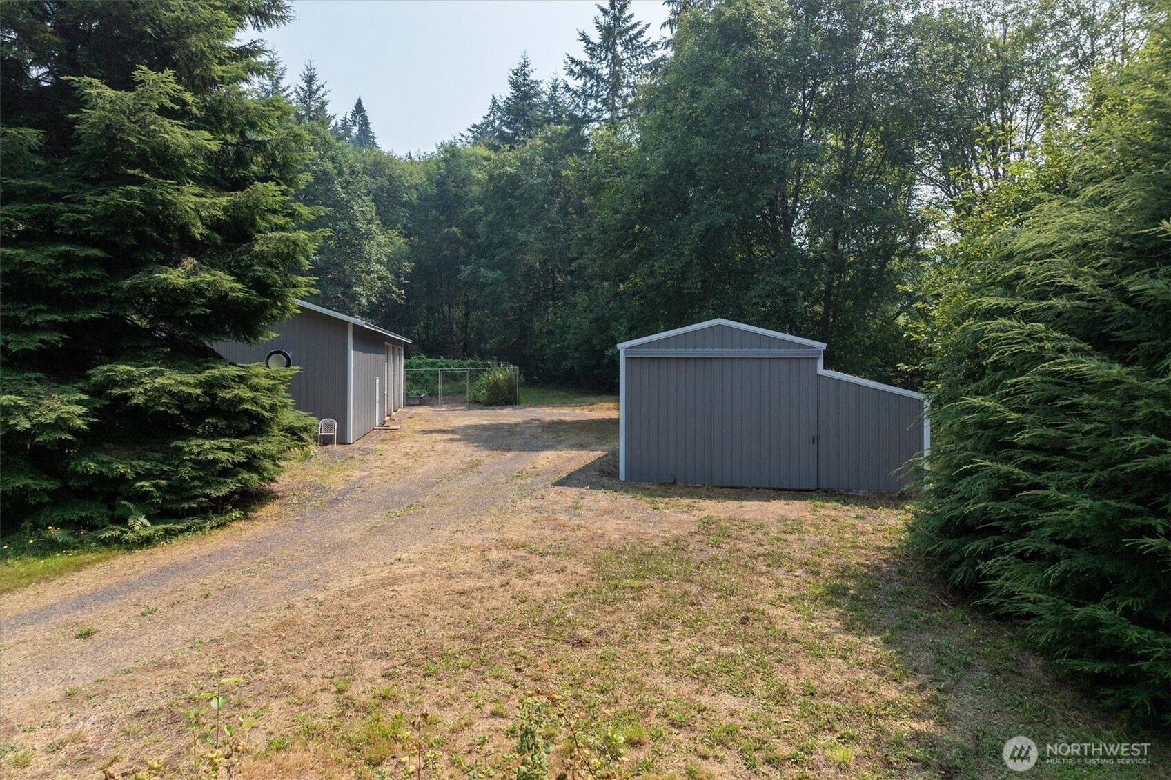 558 Spruce Creek Road Property Photo 23