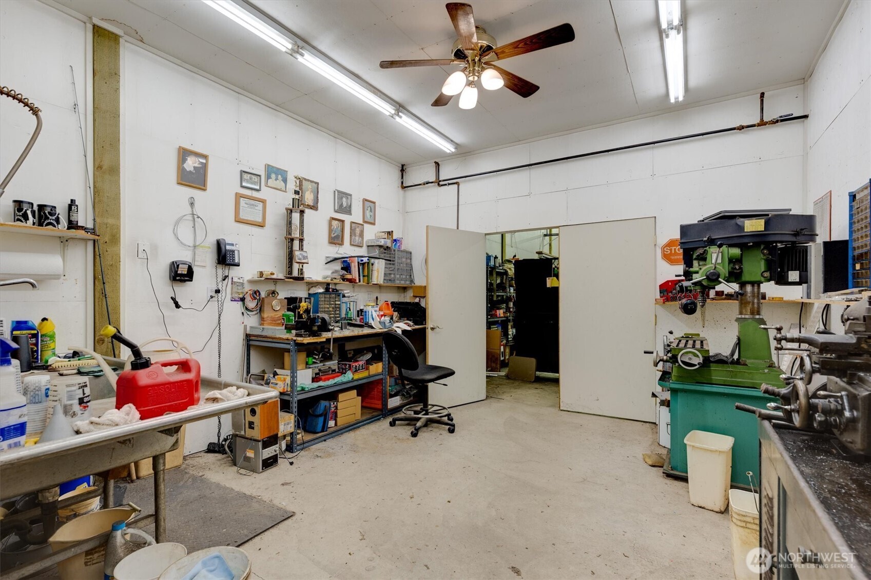 558 Spruce Creek Road Property Photo 30