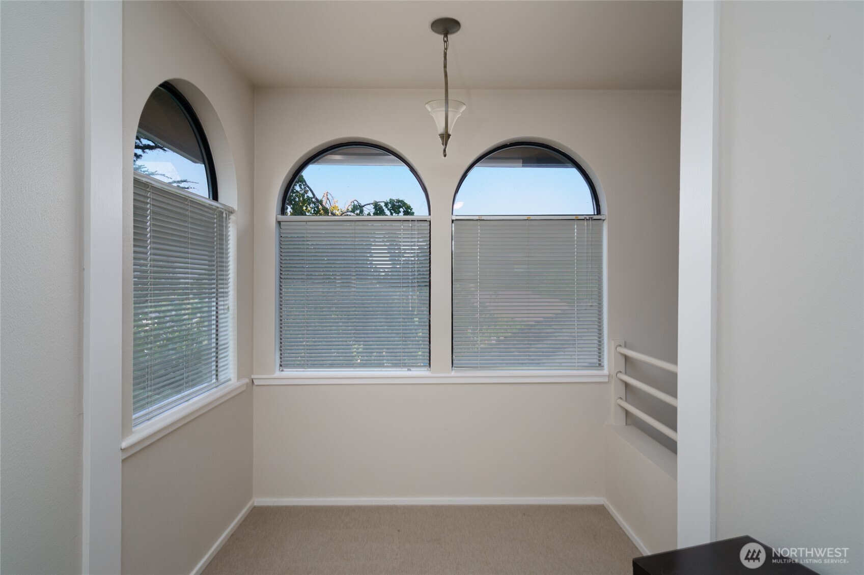 627 N Waugh Road Property Photo 26