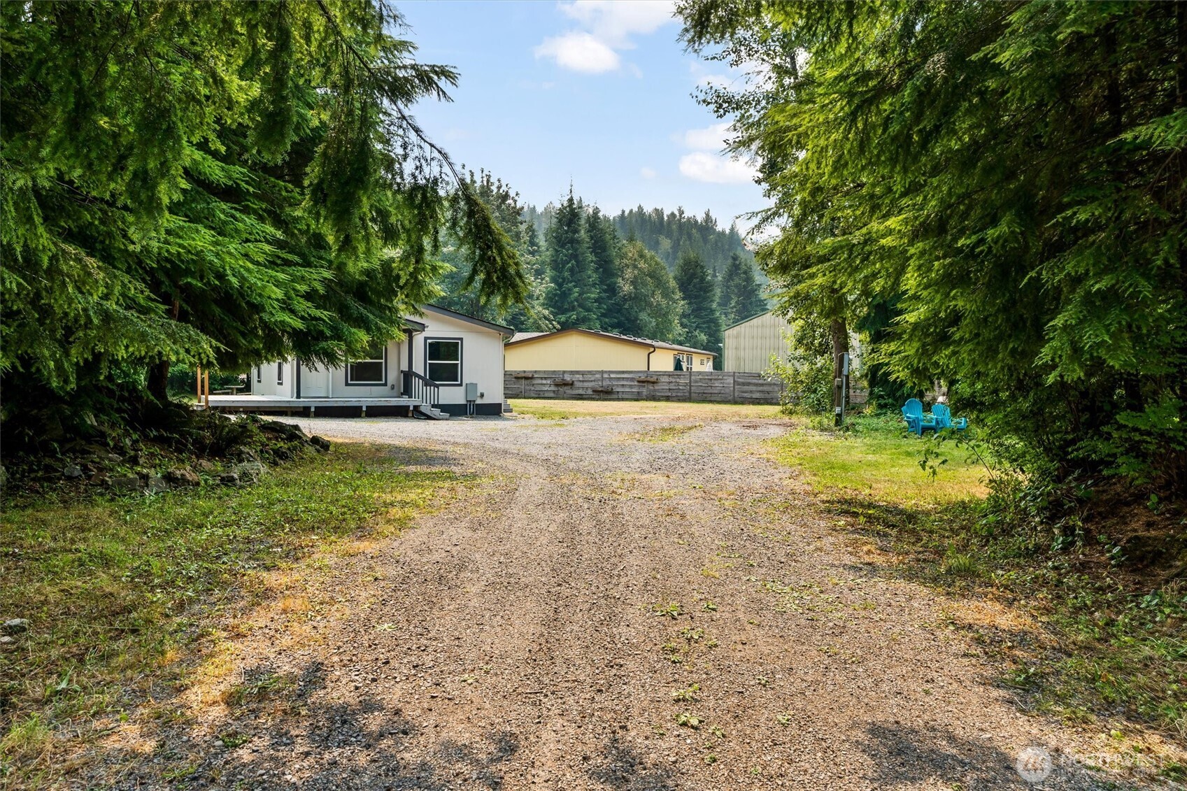 22114 S S River Drive Property Photo 3