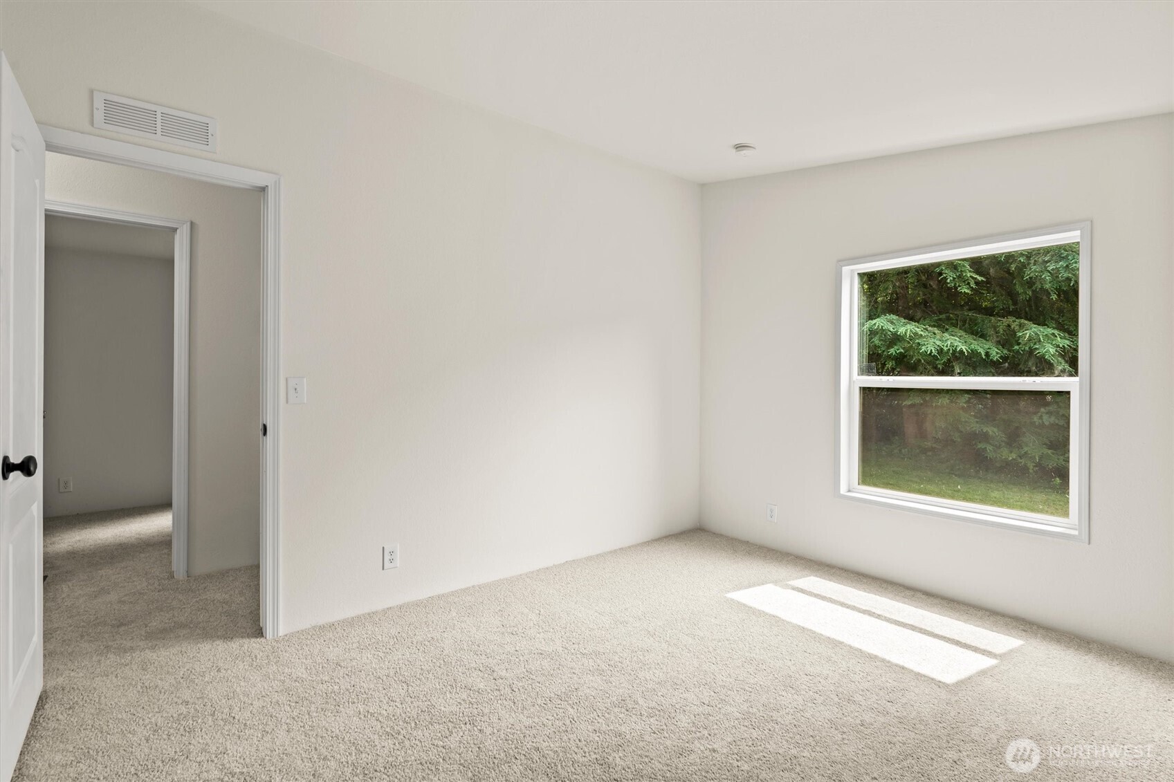 22114 S S River Drive Property Photo 10