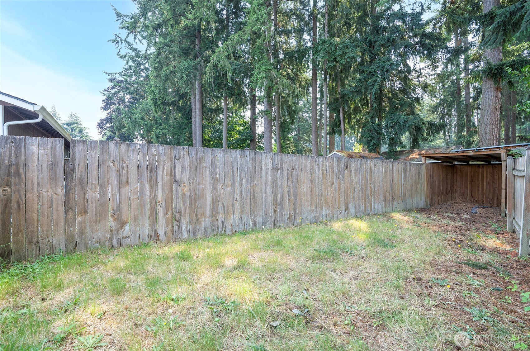 8901 Quinault Loop Property Photo 35