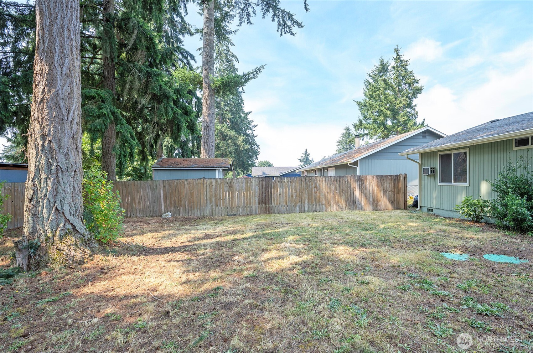 8901 Quinault Loop Property Photo 37