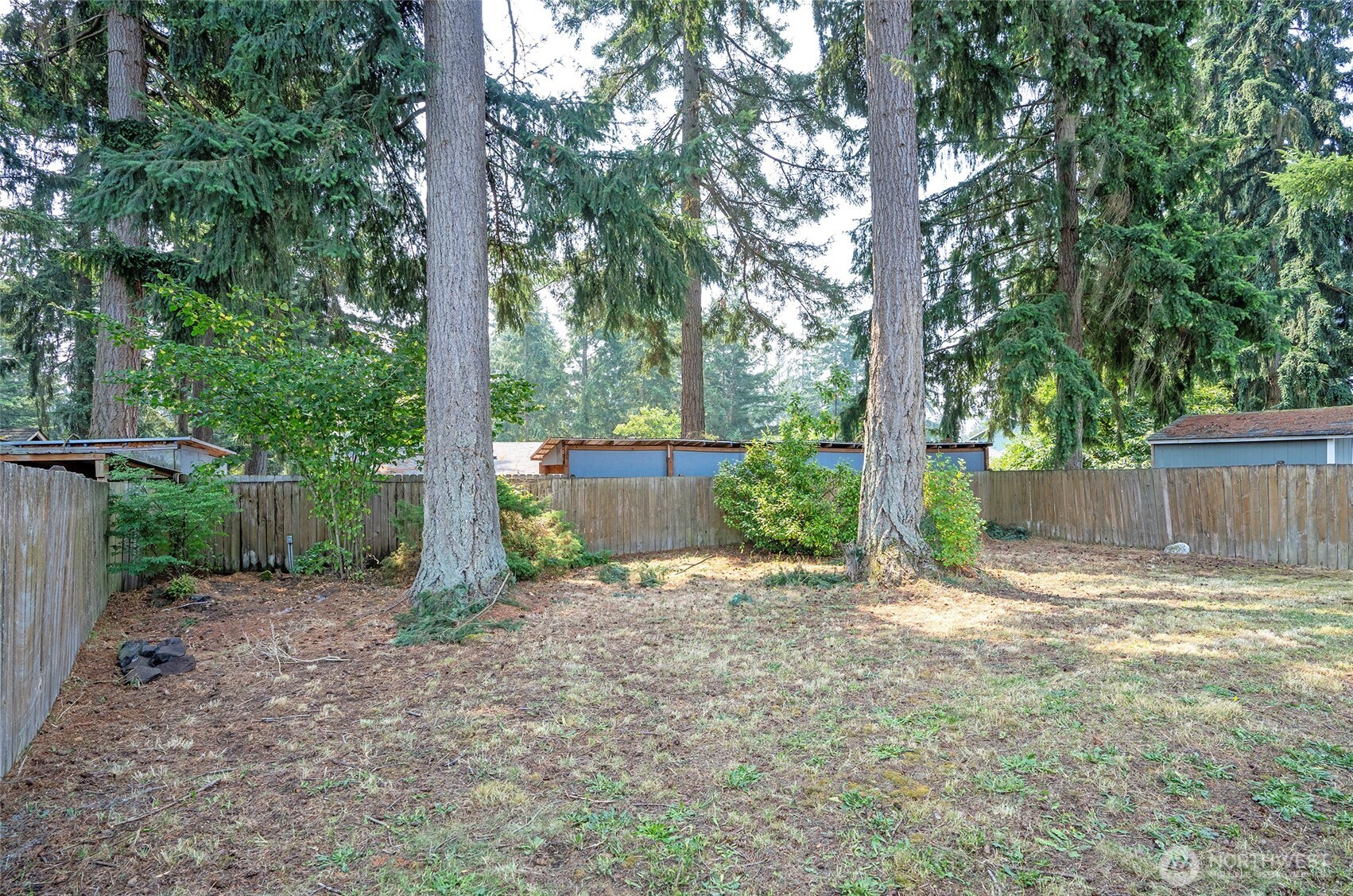8901 Quinault Loop Property Photo 38