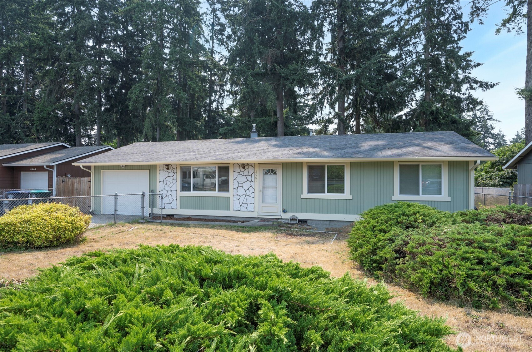 8901 Quinault Loop Property Photo 40