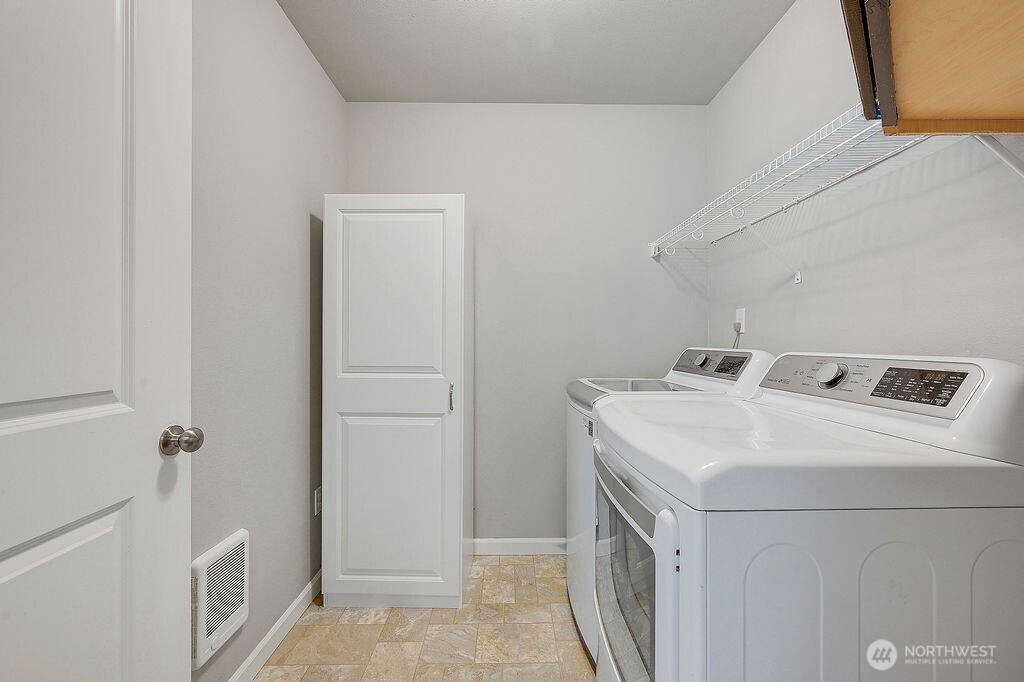 36 Eagleview Lane Property Photo 13