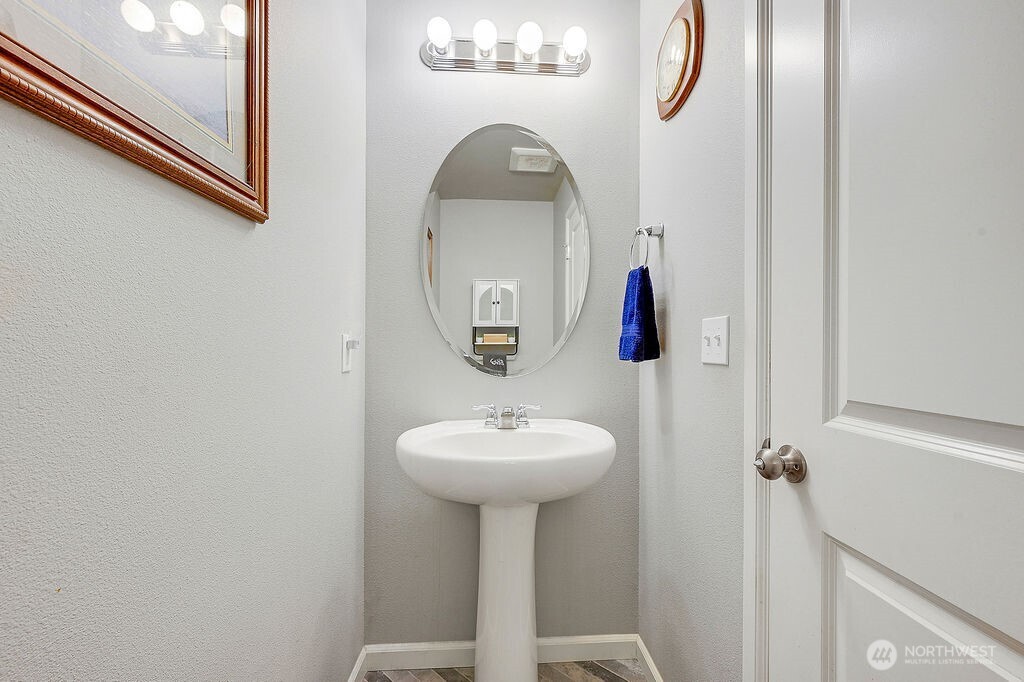 36 Eagleview Lane Property Photo 15