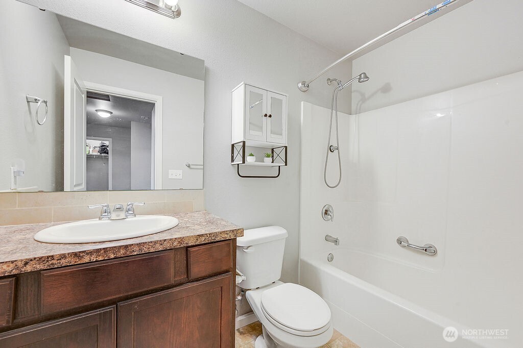 36 Eagleview Lane Property Photo 23