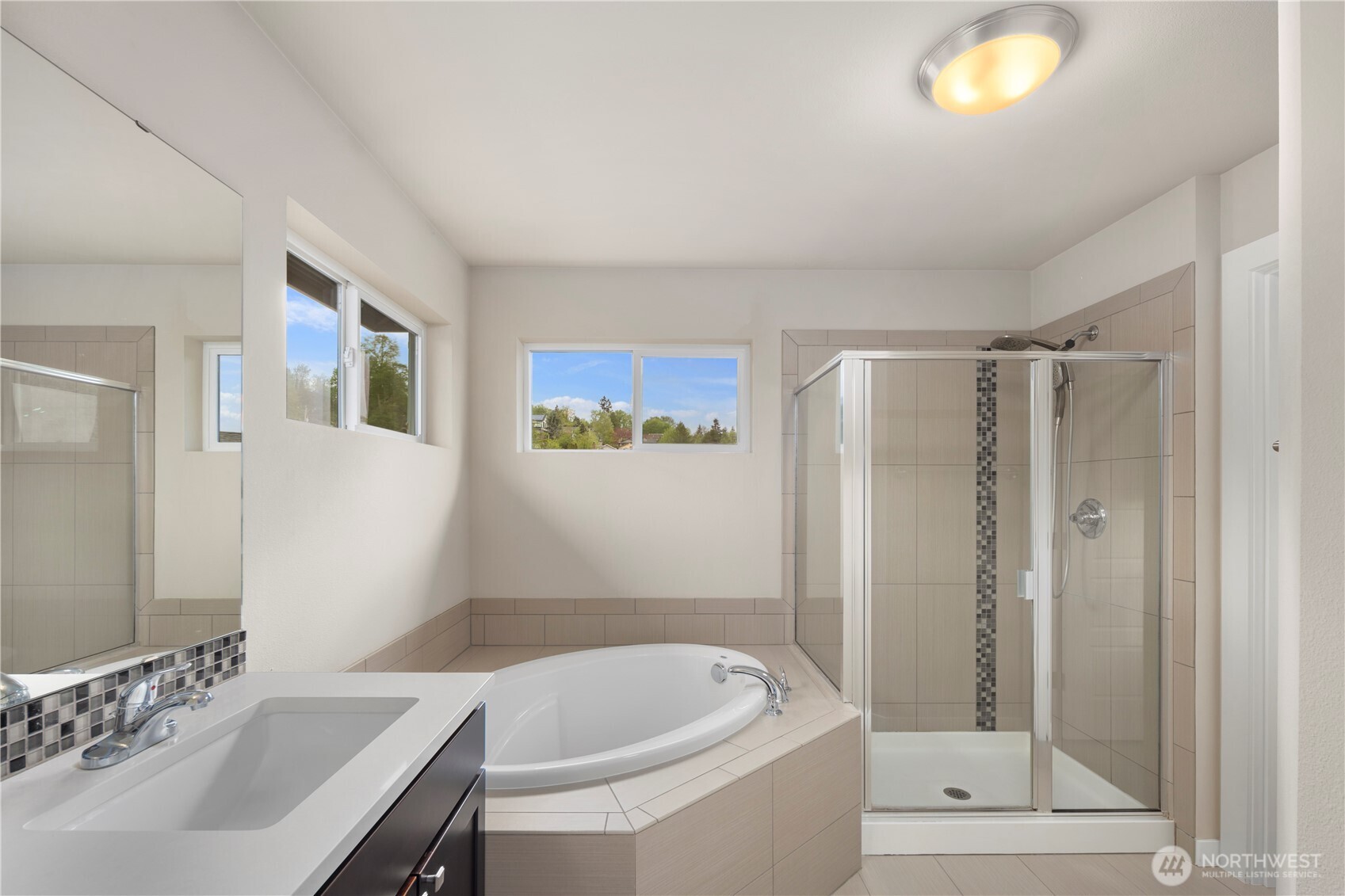 11451 80th Place Property Photo 21