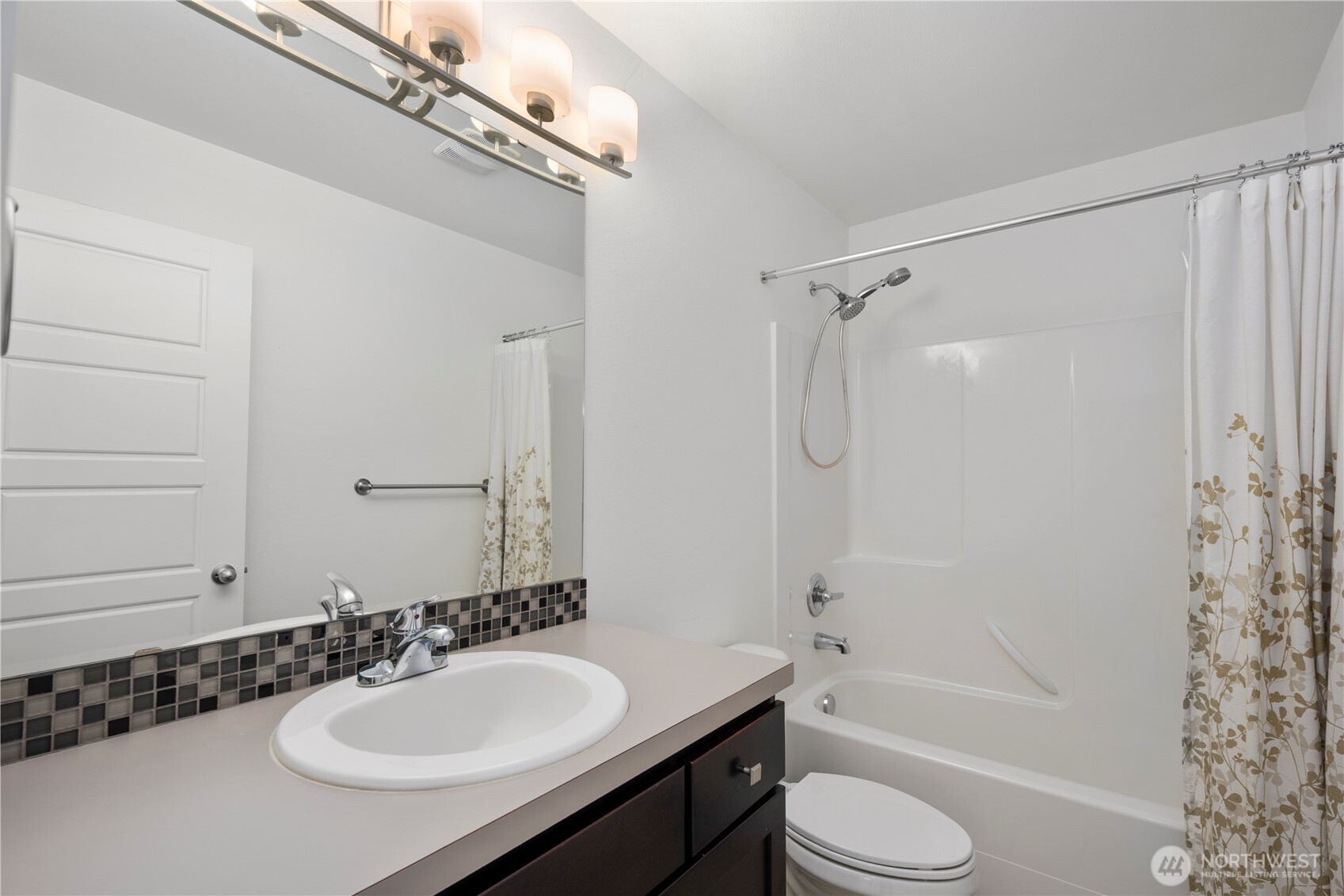 11451 80th Place Property Photo 28