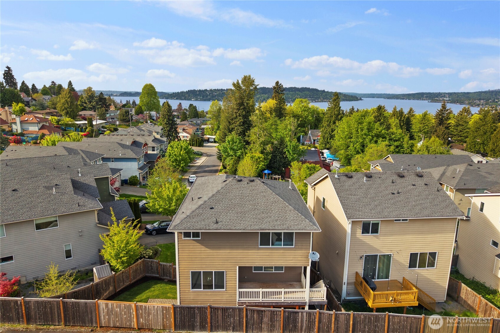 11451 80th Place Property Photo 33