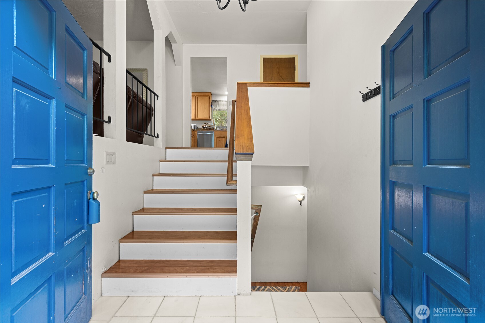 17909 230th Avenue Property Photo 7