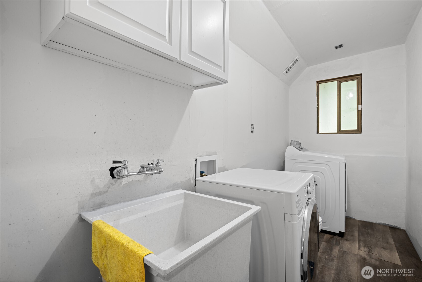 17909 230th Avenue Property Photo 28