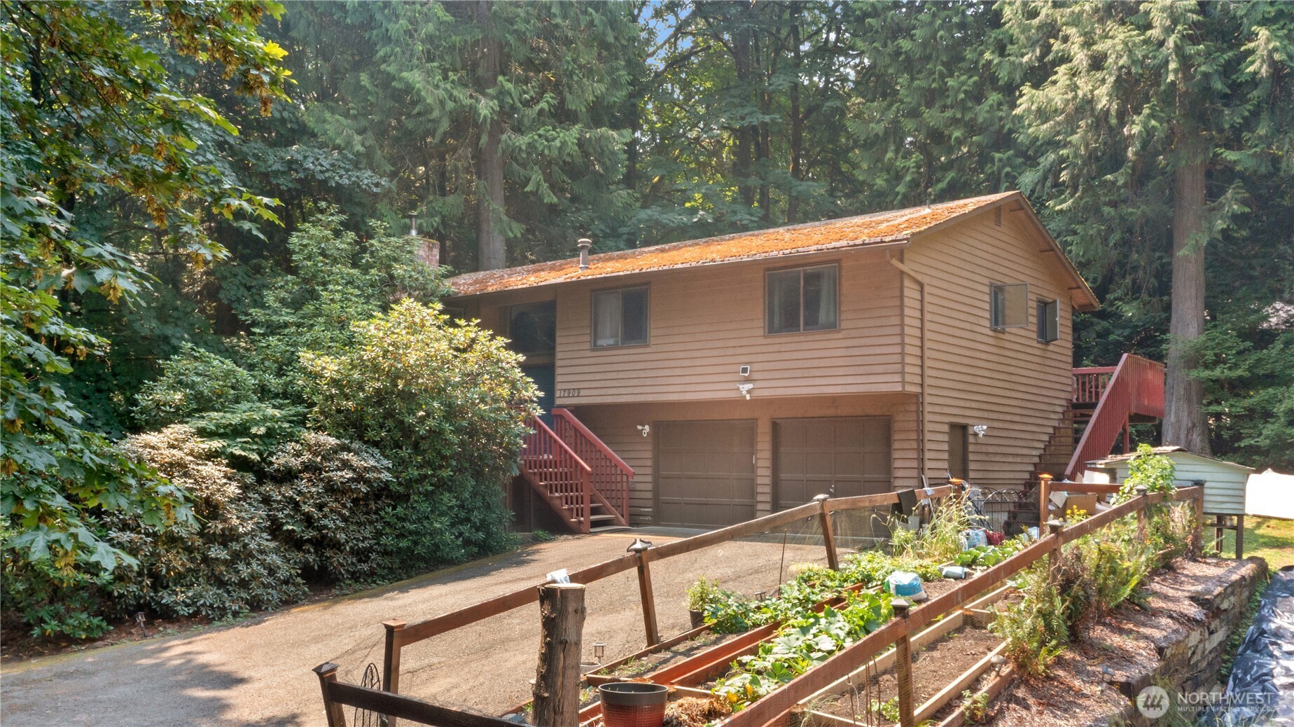 17909 230th Avenue Property Photo 39