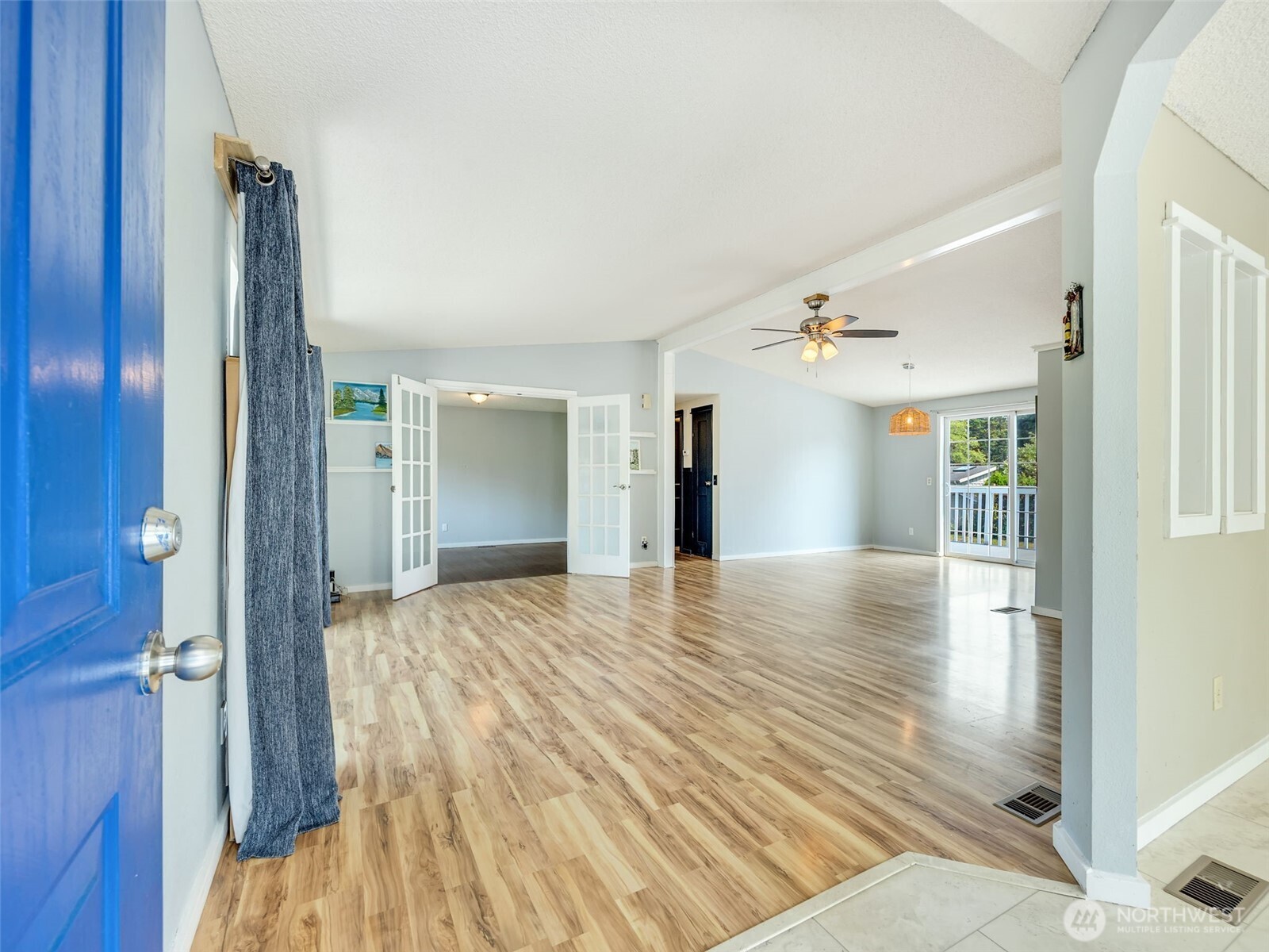 29044 R Street Property Photo 3