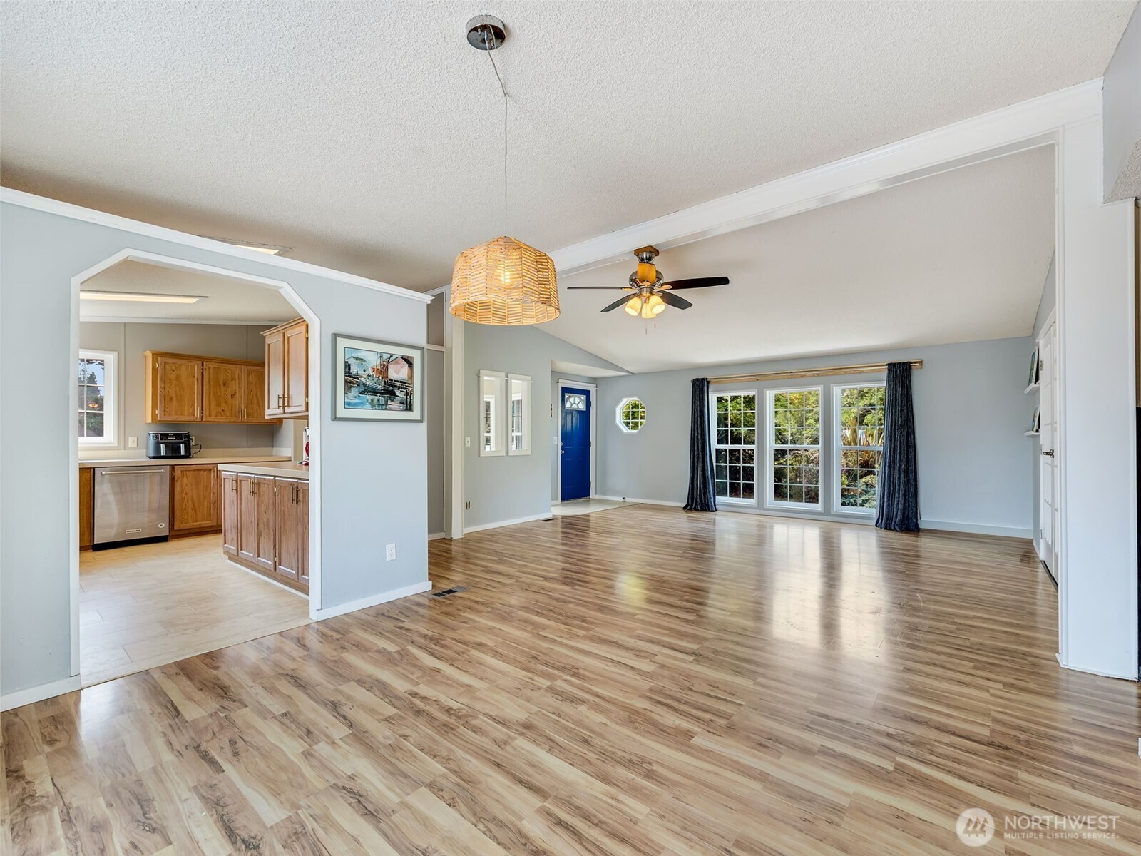 29044 R Street Property Photo 9
