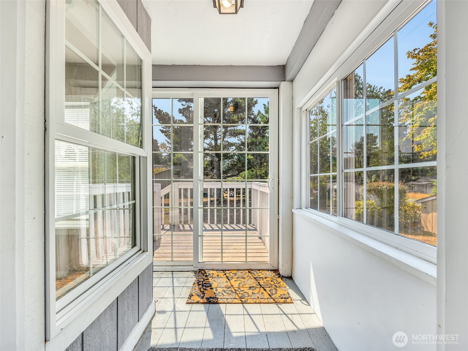 29044 R Street Property Photo 18