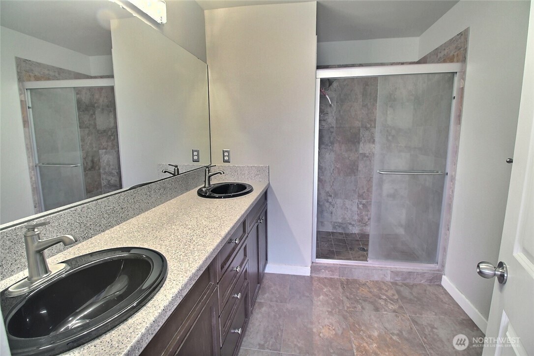 23300 Se Black Nugget Road H2 Property Photo 22