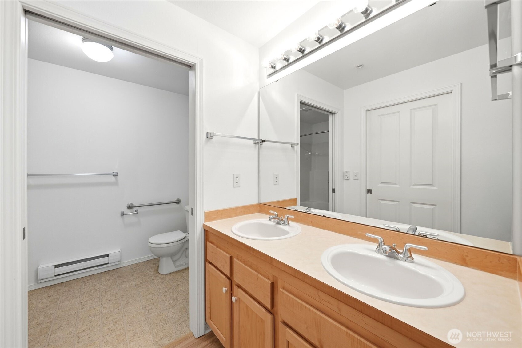 14200 69th Drive N1 Property Photo 18