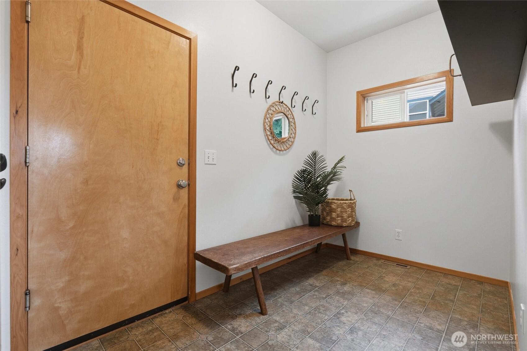 2297 Ne Thistle Court Property Photo 25