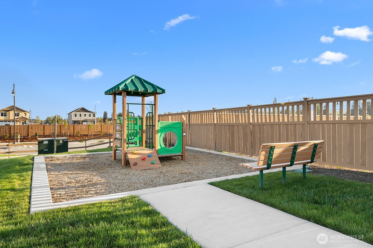 2167 168th Place Property Photo 26