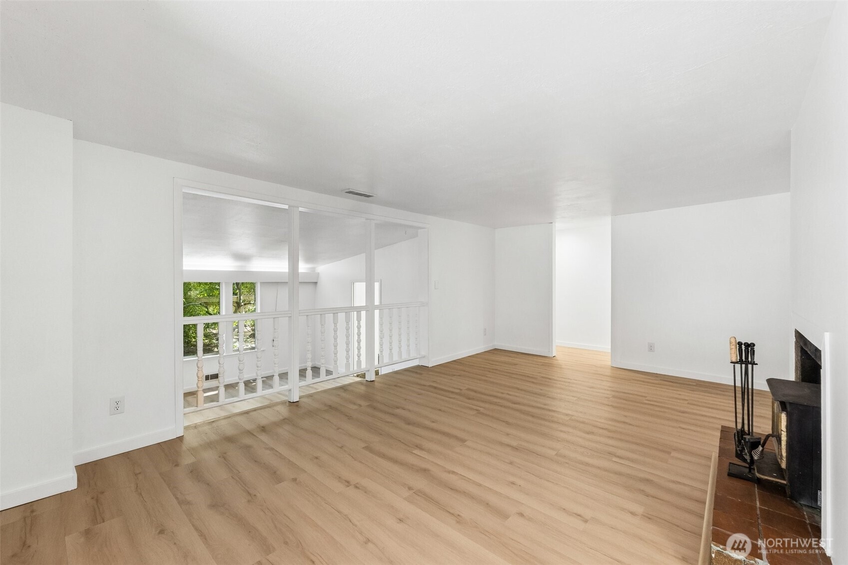 7629 236th Street Property Photo 5