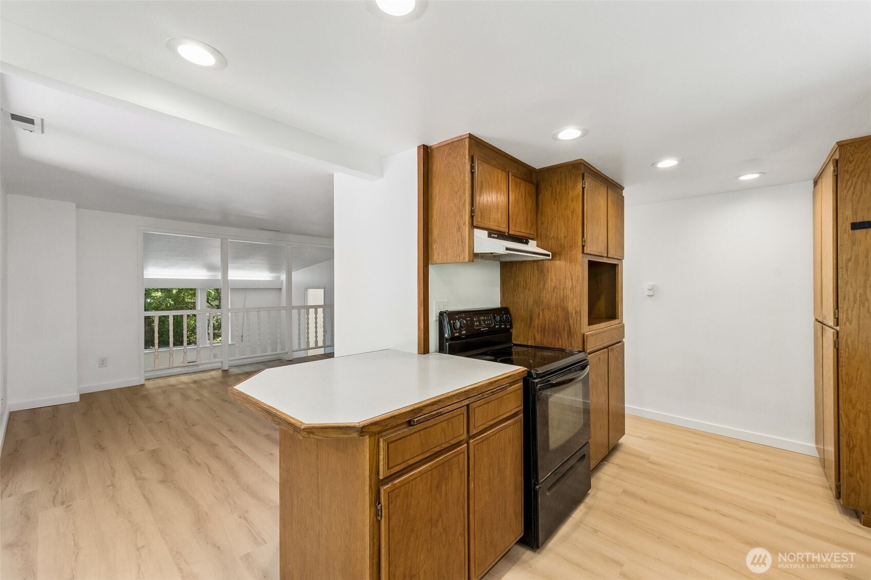 7629 236th Street Property Photo 10