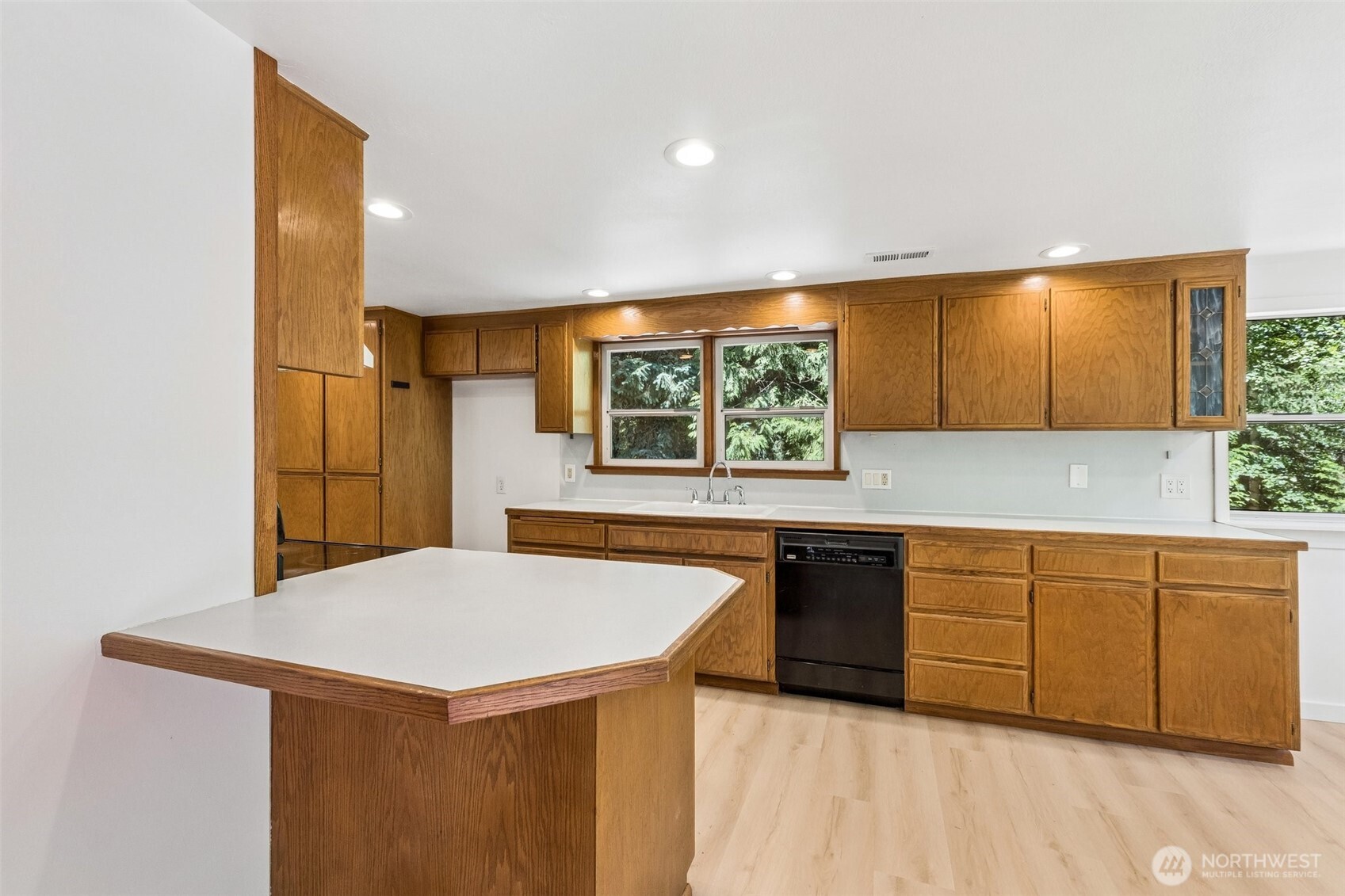 7629 236th Street Property Photo 11