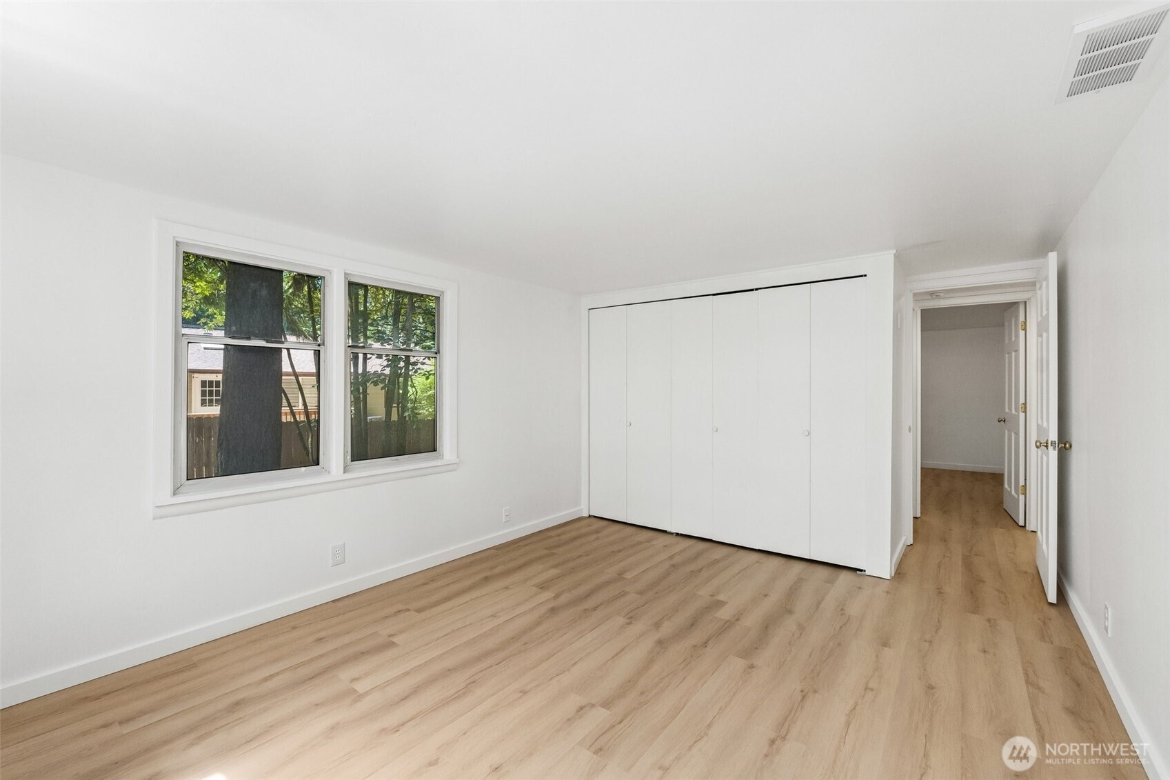 7629 236th Street Property Photo 14
