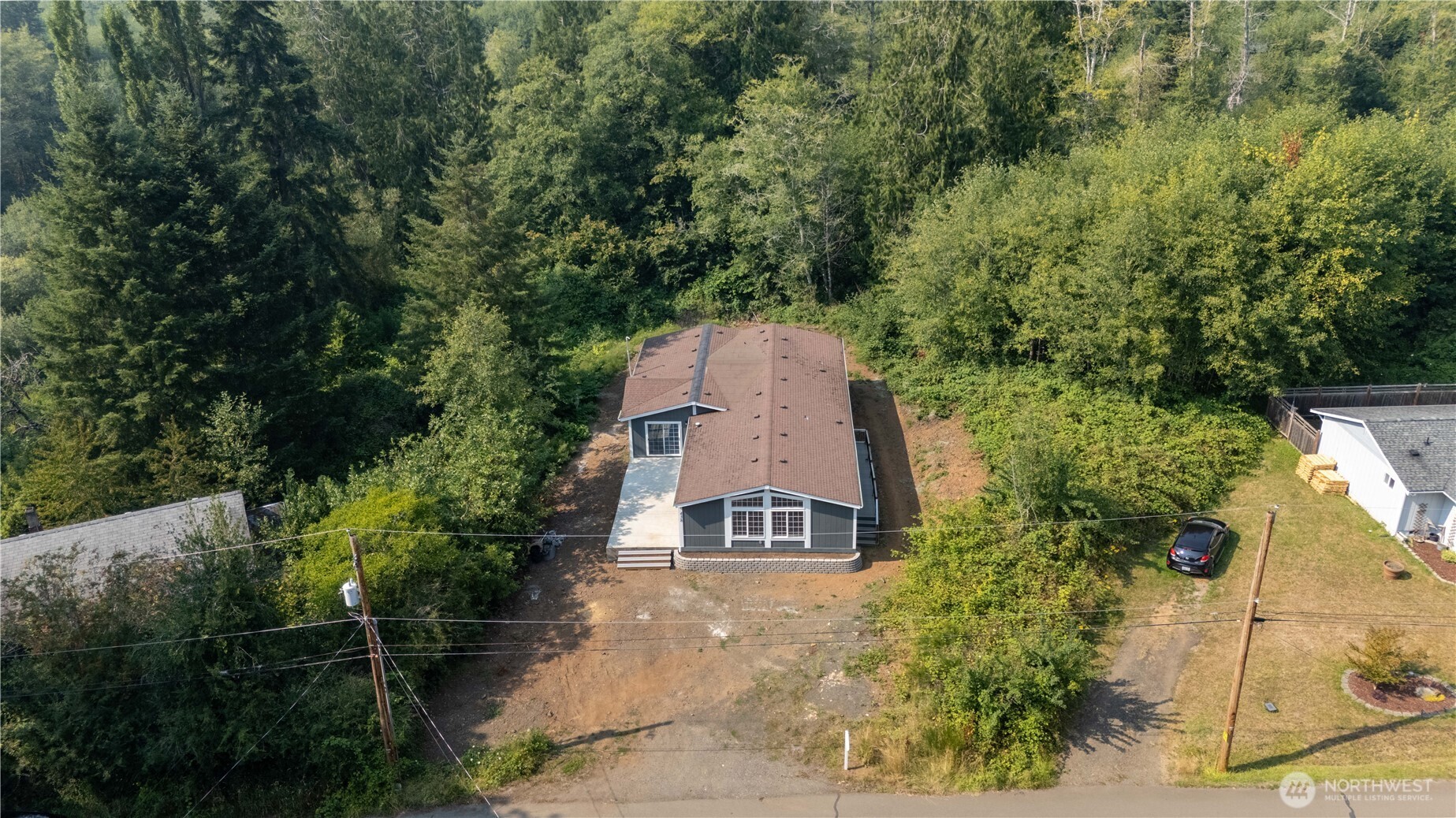 438 E Mommsen Street Property Photo 33