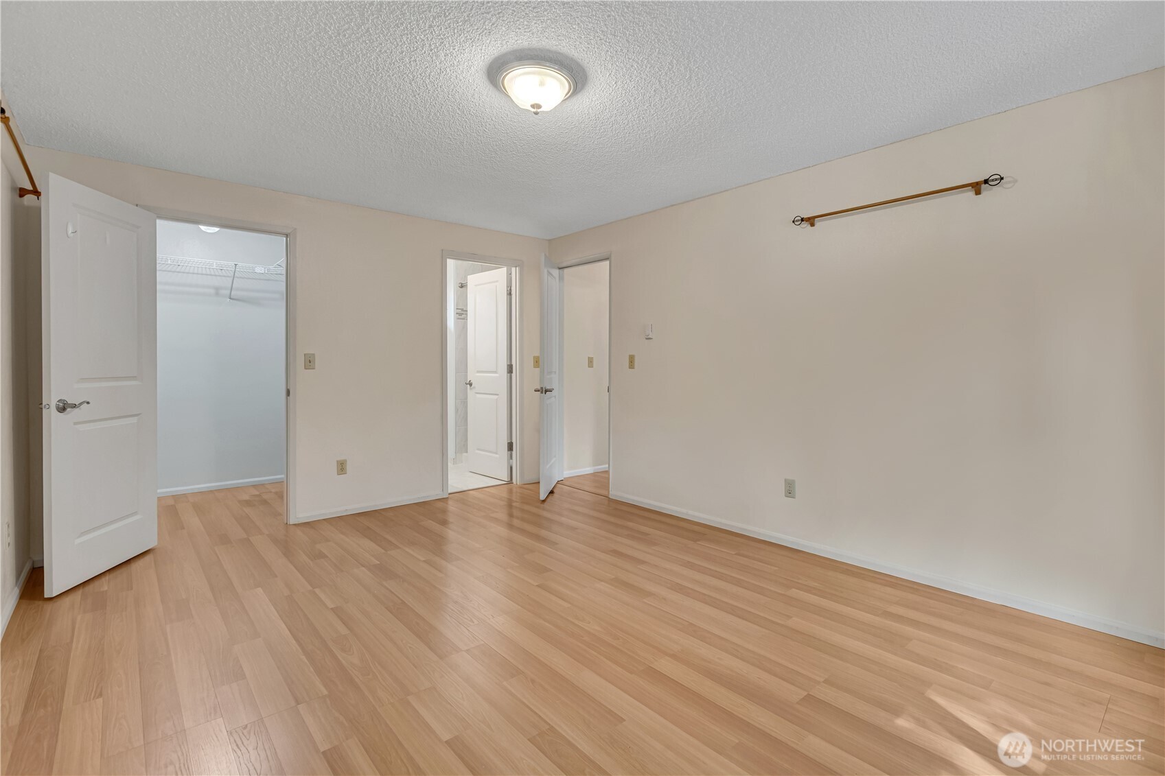 24913 11th Avenue Property Photo 19